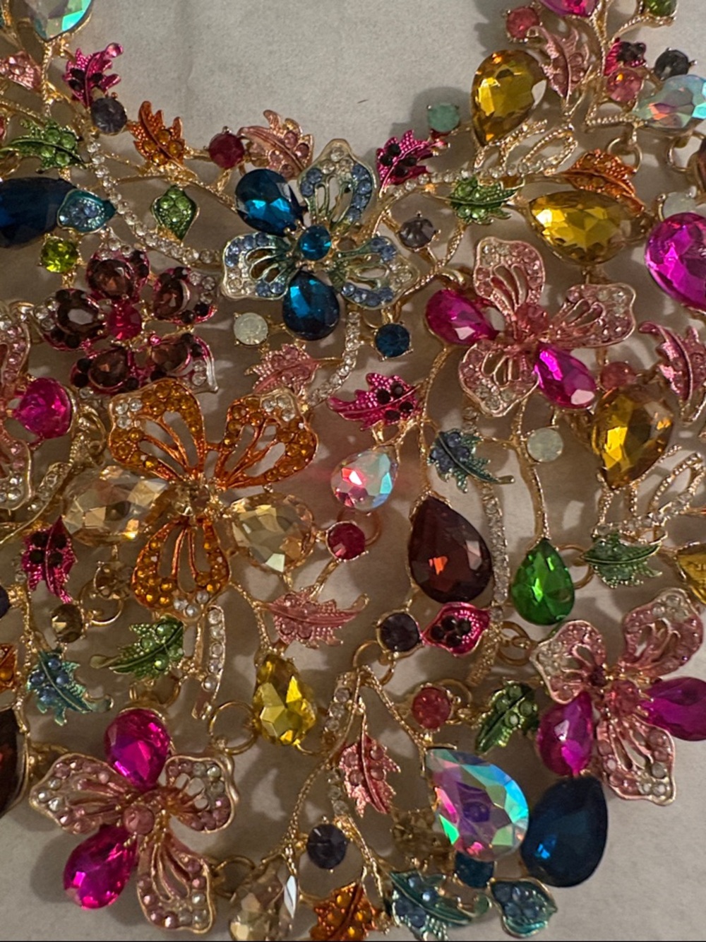 Multicolor Floral Statement Necklace - Women's Jewelry - Picture 3 of 6